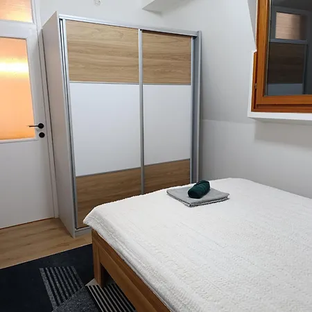 Loft 11 Vlasenica